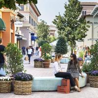 Откройте для себя эксклюзивный шопинг в Fidenza Village